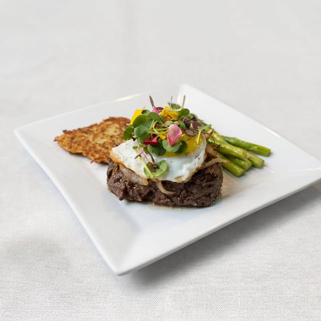 Spiegelei Filet Mignon.
